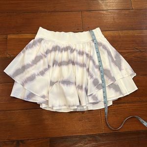 Lululemon Court Rival High Rise Skirt Size 6 Long
